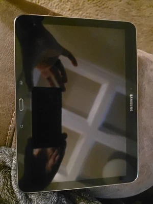 Samsung Galaxy Tab 4 SM-T537V 16GB 10.1" Wi-Fi + LTE (Verizon) - Tablet - Image 1 of 4