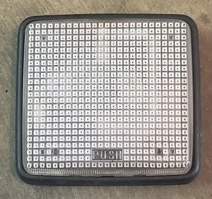 85 86 87 88 1986 NISSAN MAXIMA DOME LIGHT   - Picture 1 of 3