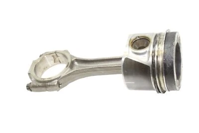 AUDI A4 8K2, B8 Piston 2.00 Diesel 125kw 2008 22908197 — 第 1/3 张图片