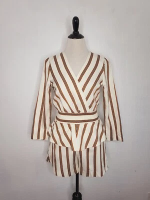 Женский комбинезон MAJE Peplum размер 38 цвет слоновой кости многоцветный пеплум многоярусный с V-образным вырезом в полоску - Изображение 1 из 4