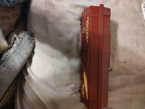 MTH RAIL KING  30-7444 WESTERN PACIFIC BOXCAR W.P. 20807 - Picture 1 of 4
