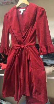 Abrigo de Casa Oscar de La Renta Etiqueta Rosa Vintage Volantes Manga Acampanada XS Vintage Foto 1 de 4