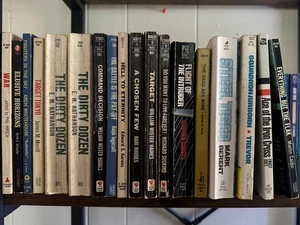 WWII & Military Fiction / Non-fiction – 18 Book Lot - Foto 1 di 1