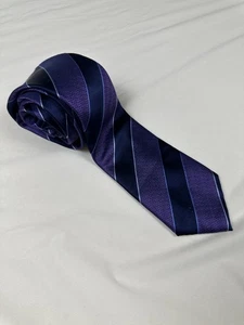Corbata clásica 100 % seda a rayas moradas Tasso Elba de $59 para hombre - Imagen 1 de 9
