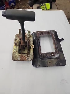 1997-2002 Jeep TJ Auto Transmission Shifter With Tunnel Cover And Handle - Picture 1 of 7
