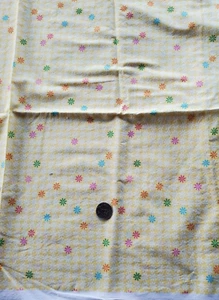 5/8 yds Lisette Fabric Traditions Yellow Background White Daisy Purple Et Fabric - Picture 1 of 4