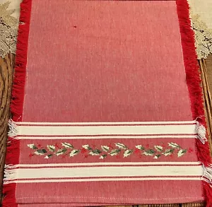 Lenox Holiday Stripe Winter Holly 14 x 70 Table Runner Red White NWT Top Quality - Picture 1 of 10