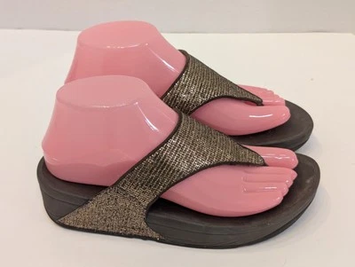 FitFlop US 女式 6 人字拖凉鞋金色金属水钻带棕色  — 第 1/4 张图片