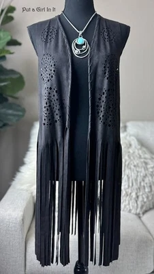 Nova CAMISA COLETE VOCAL APPAREL Feminina PRETA MACIA CAMURÇA FALSA FRANJA OCIDENTAL P - Imagem 1 de 3