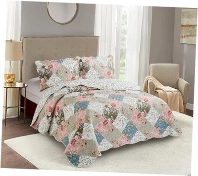  Peach and Olive Flowers Patchwork, 3-Piece Quilt Quilt Set Queen Peach Olive - Image 1 of 4