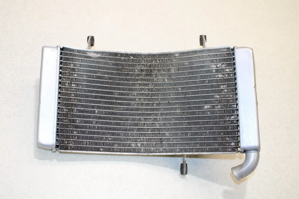 DUCATI 916 748 996 OEM RADIATOR AND FAN OEM BRACKET OEM GROMETS 748R - Image 1 of 2