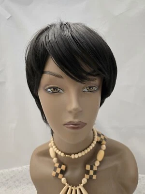 pelucas para mujer cortas Foto 1 de 4