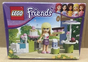 LEGO Friends 3930 STEPHANIE'S OUTDOOR BAKERY Baking NEW SEALED 2012 - Picture 1 of 2