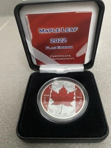 1 oz Silber Maple Leaf 2022 Color Flag Edition in Box Unze Limitiert - Bild 1 von 8