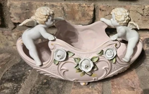 Schale Vintage rosa Porzellan Cherub Engel Fußschale Valentinstag - Bild 1 von 9