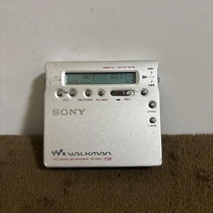 Reproductor portátil Sony MD mini disco Walkman MZ-R900 plateado hobby música portátil - Imagen 1 de 12
