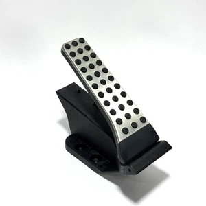 📌 2008-2021 MERCEDES SLC 300 GAS ACCELERATOR PEDAL ASSEMBLY 222-300-11-00 OEM - Picture 1 of 13