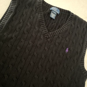 Polo Ralph Lauren Cable Knit Fisherman Vneck Sweater Vest Black Youth L (14-16) - Picture 1 of 9