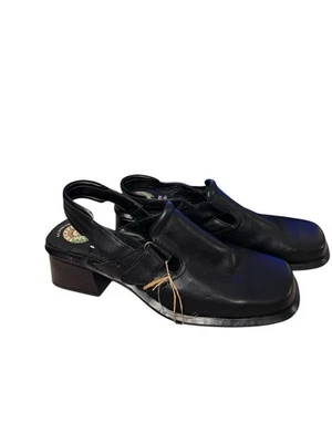 Earth Shoes NWT Women’s 9 Shoes Black Leather Sophie Gelron 2000 Sandals - Image 1 of 4