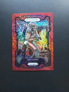 Panini Prizm 2023 - Mike Evans #279 Red Sparkle SP Prizm - Imagen 1 de 4