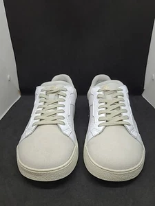 NEW Groundies Court Barefoot Casual Shoes - White Size 10 - Picture 1 of 7