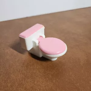 Vintage FISHER PRICE Loving Family casa delle bambole bagno wc bianco con coperchio rosa - Foto 1 di 9