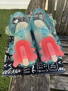 Mini Melissa Aranha VIII Popsicle PINK/GRÜN Sandalen Größe 6 neu im Karton - Bild 1 von 6