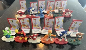 Kinder Joy 2023 NBA Maskottchen Preis Figuren insgesamt 12 Stück, 9 Unikate - Bild 1 von 3