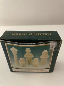 5 PC Caroler Family by Holiday Collection Christmas Figurines. - Picture 1 of 5