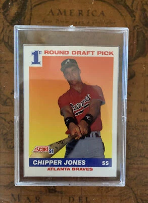 91 Score Chipper Jones Rookie Card #671  1 Draft Pick W/glass Case Hall Of Famer - Image 1 of 2