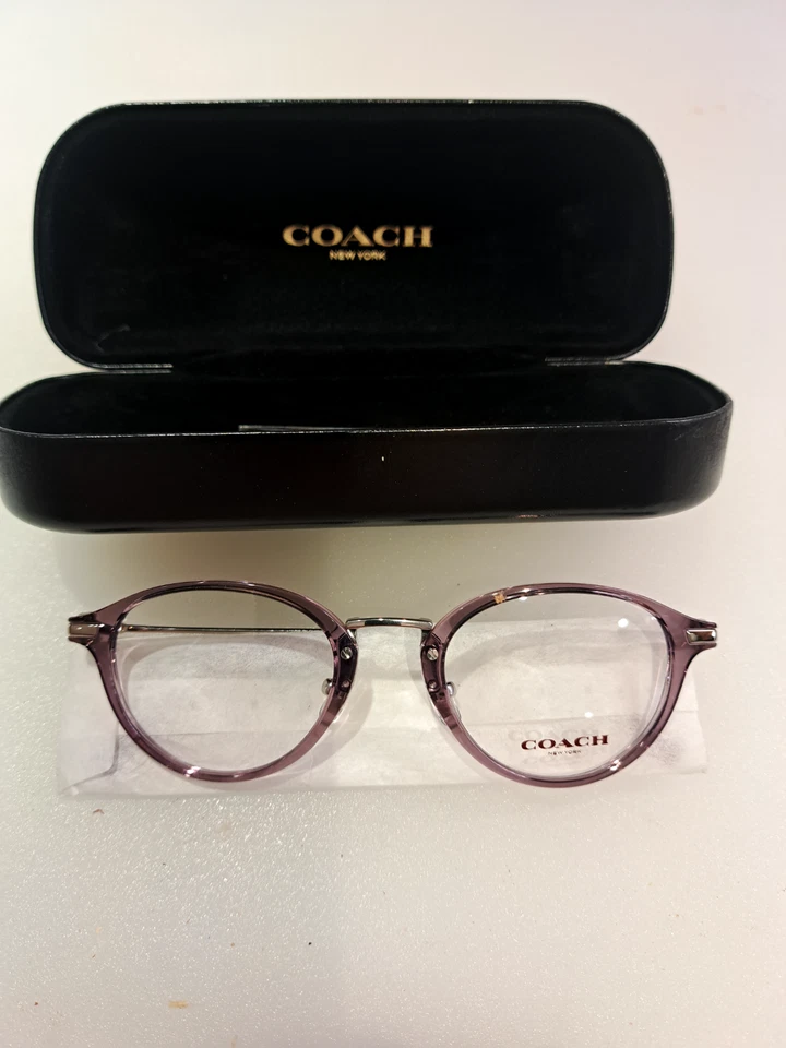 Gafas para mujer Coach de moda. Foto 1 de 1