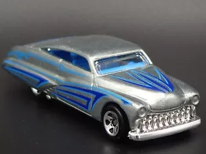 1951 51 Merc Mercury Viola Passione Argento 1:64 Diorama Scala Modellino Auto - Foto 1 di 4