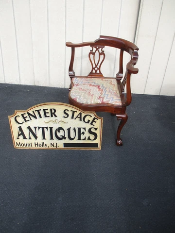 64414 Southwood Furniture Mahogany Corner Chair Cover
