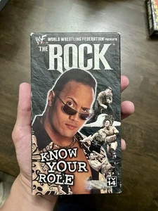 WWF WWE The Rock: Know Your Role (VHS, 1999) - Foto 1 di 7