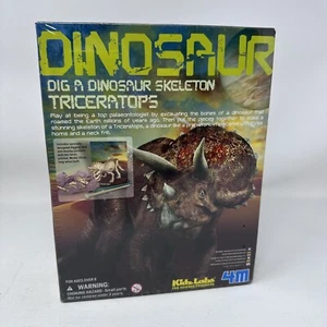Triceratops Dig a Dinosaur Excavation Skeleton Kit 4M Kidz Labs Sealed - Picture 1 of 6