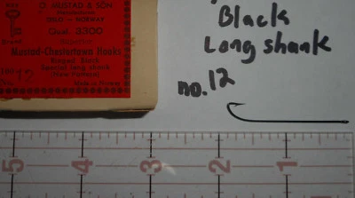 100 MUSTAD no.12 BLACK CHESTERTOWN HOOKS SPECIAL LONG SHANK (NEW PATTERN) 3300 - Image 1 of 4