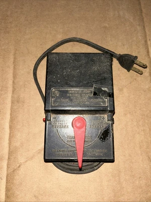 1960’s Lionel Toy Corp. Train Master Transformer Cat. #0103 115V 12W With Switch - Image 1 of 4