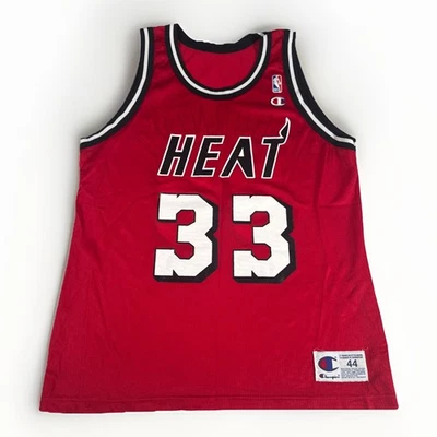 Camiseta deportiva vintage de los 90 NBA Miami Heat Alonzo Mourning Zo #33 campeón talla 44 roja Foto 1 de 4