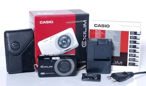 Casio EX-Z90 Digitalkamera mit 3x Zoom - Bild 1 von 5