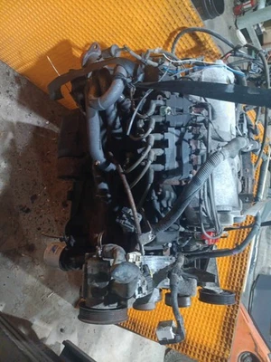 Conjunto de motor/motor DODGE PICKUP 3500 94-02 8.0L TESTADO BOM 177K - Imagem 1 de 4