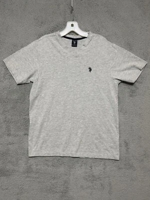 Camiseta US Polo Association Gola V Cinza Tamanho Médio Preppy Academia Classic - Imagem 1 de 4