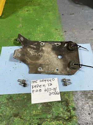 Polaris Indy Sport Touring 440 1995 montaje en motor placa de deslizamiento motor  Foto 1 de 4