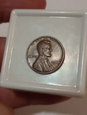 1945 P. MINT LINCOLN COPPER WHEAT PENNY - Image 1 of 2