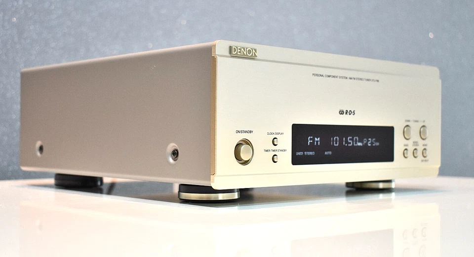 Denon UTU-F88 RDS Tuner  fast neuwertiger Zustand - Bild 1 von 4