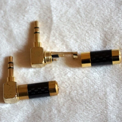 Gold Plated audio 3.5mm 3 pole 90 Degree Headphone Plug Stereo Jack Connector  - Image 1 of 4