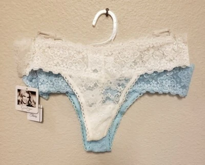 Paquete de 2 bragas de tanga de encaje JESSICA SIMPSON para mujer talla M, bripcial bling on one Foto 1 de 4