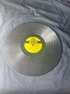 MGM Record 78 rpm 10421 CHEEK TO CHEEK / THAT WONDERFUL GIRL OF MINE - Image 1 of 2