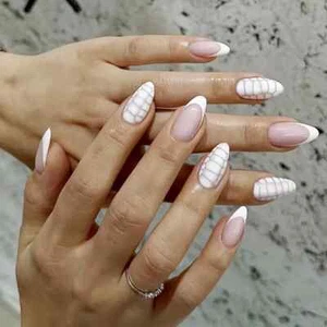 False nails Short Almond Cat Eye Grey Heart 24PK + FREE nail tabs BN713 - Picture 1 of 8