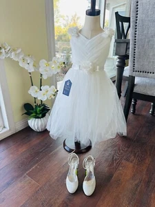Whity whity dress 👗 - Picture 1 of 5