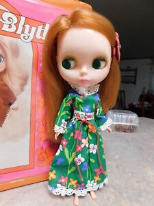 Beautiful 1972 Kenner Blythe Doll w/Love N Lace Side Part Red Hair w/Org. Case